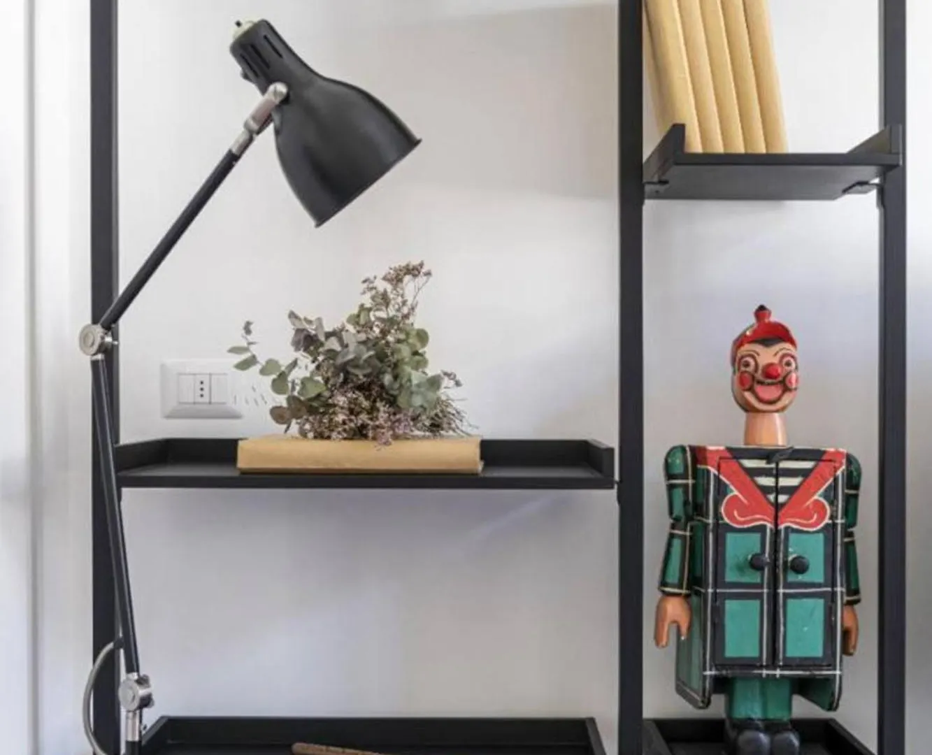 Modern Art Apartment - Art Pieces & Eclectic Deco Florence